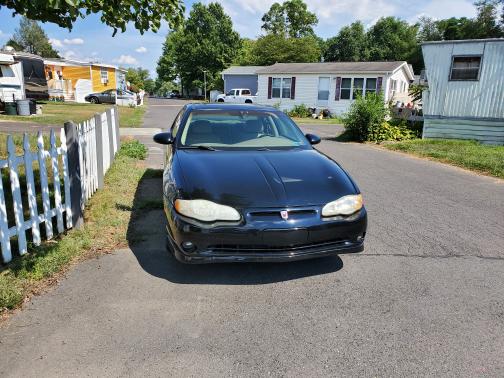 Photo 1 of 3 of 2002 Chevrolet Monte Carlo SS